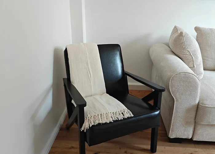 Daire Charmante 2 Zimmer-wohnung Mit Fahrradstellplaetzen